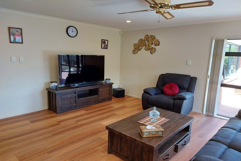 Photo of property in 45 Kirton Drive, Riverstone Terraces, Upper Hutt, 5018