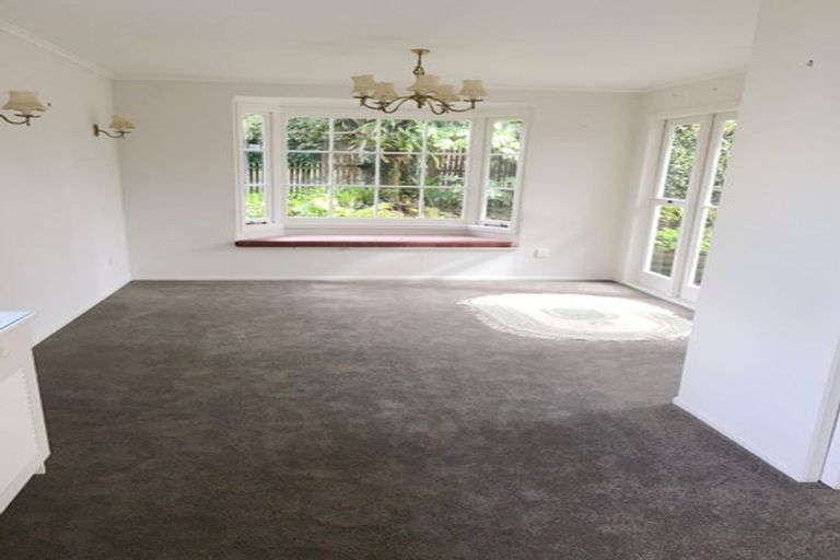 Photo of property in 54 Jaemont Avenue, Te Atatu South, Auckland, 0610