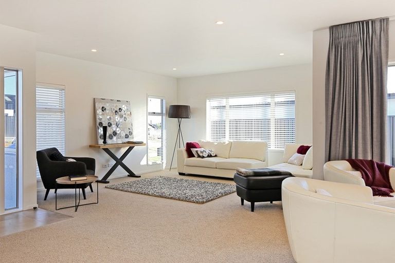 Photo of property in 9 Rich Rise, Havelock North, 4130