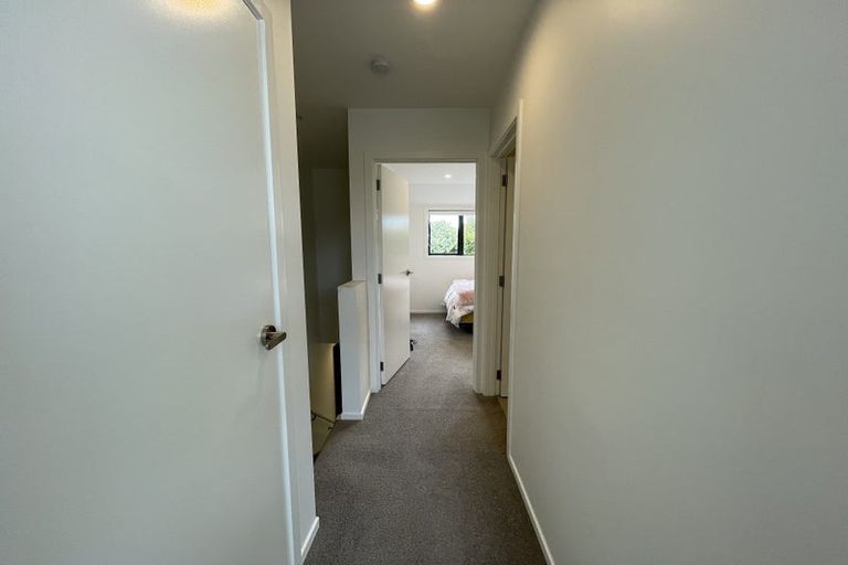 Photo of property in 15/12 Tawa Road, Te Atatu Peninsula, Auckland, 0610