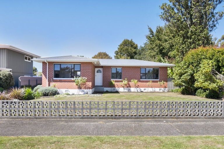 Photo of property in 39 Fairview Avenue, Feilding, 4702