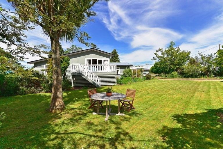 Photo of property in 3006 Coaltrack Road, Coalgate, 7673