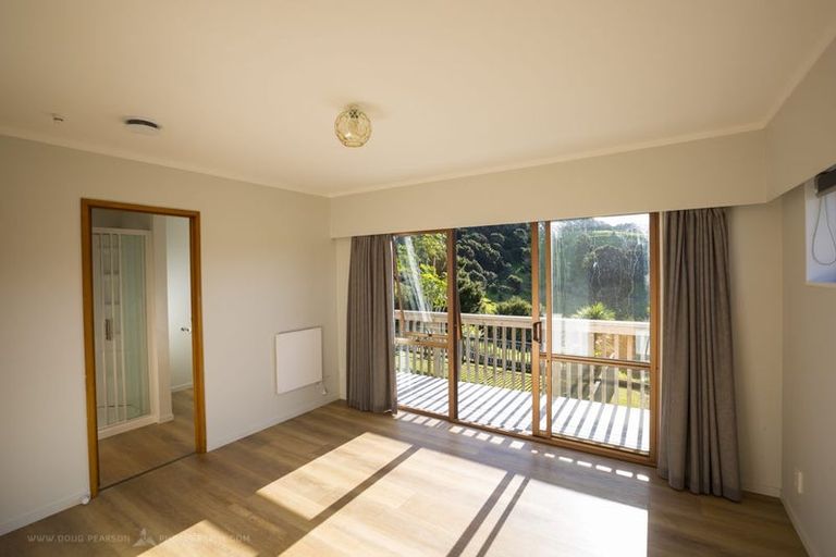 Photo of property in 21 Kakariki Road, Ngunguru, Whangarei, 0173