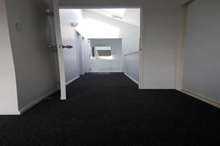 Photo of property in 5/1010 Colombo Street, St Albans, Christchurch, 8014