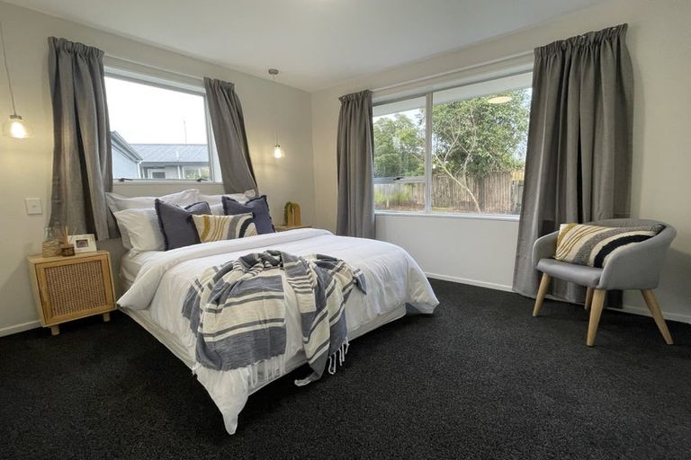 Photo of property in 71 Rowses Road, Aranui, Christchurch, 8061
