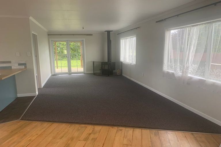 Photo of property in 249 Glover Road, Hawera, 4610