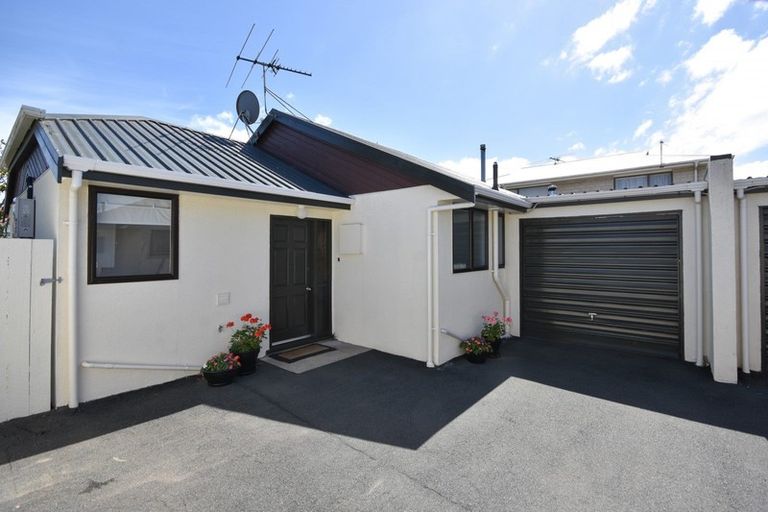 Photo of property in 72c Queens Drive, Saint Kilda, Dunedin, 9012