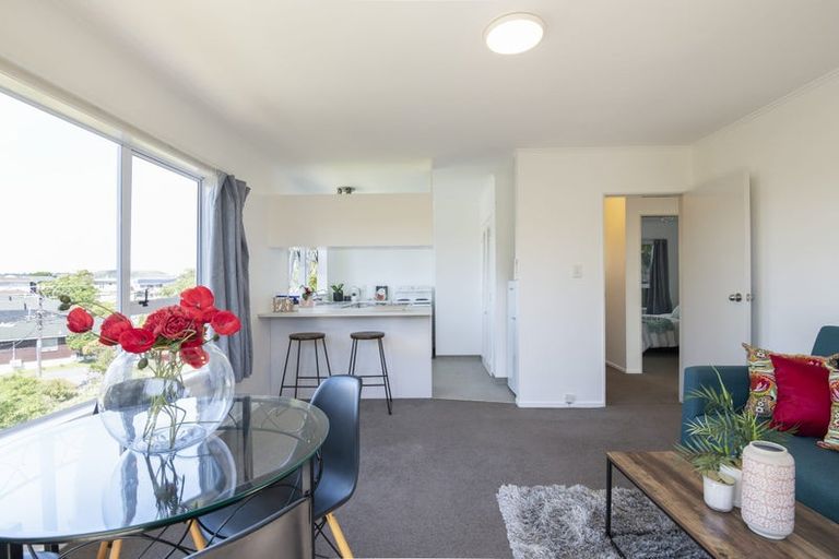 Photo of property in 99a Ohariu Road, Johnsonville, Wellington, 6037