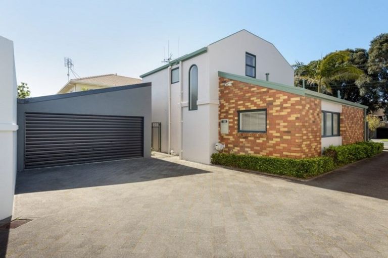Photo of property in 90 Muricata Avenue, Mount Maunganui, 3116