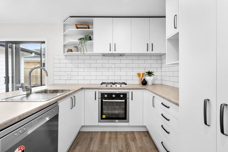 Photo of property in 2/7 Fenwick Crescent, Hillcrest, Hamilton, 3216