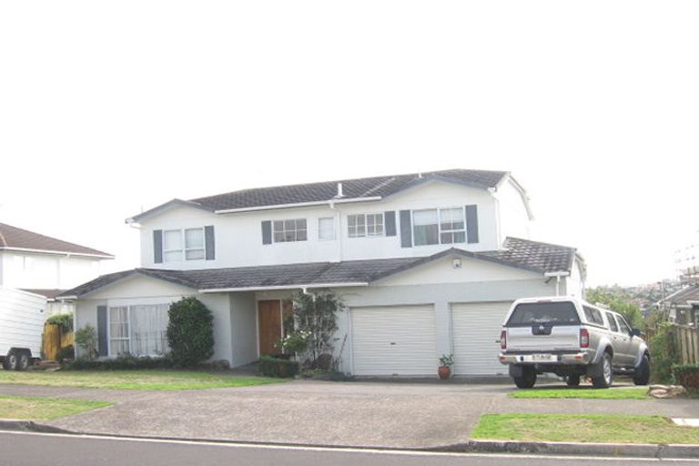 Photo of property in 82 Onetaunga Road, Chatswood, Auckland, 0626