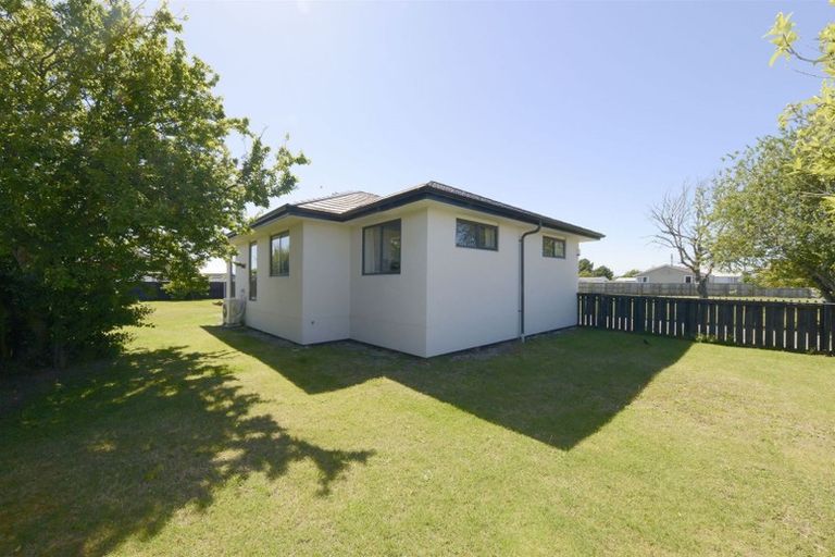 Photo of property in 21 Portchester Street, Aranui, Christchurch, 8061