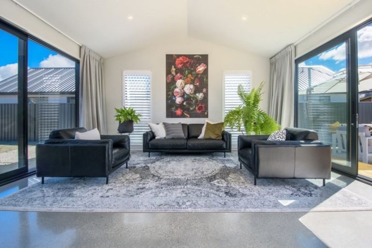 Photo of property in 6 Cumberland Road, Lower Shotover, Queenstown, 9304