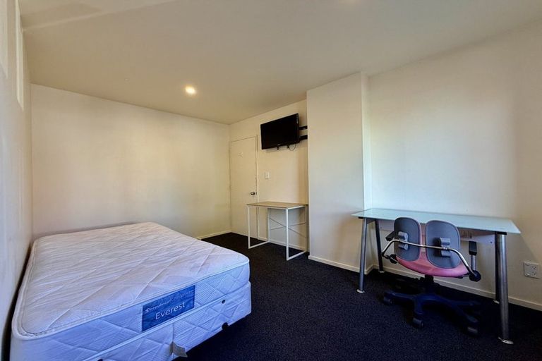 Photo of property in 86a Creyke Road, Ilam, Christchurch, 8041