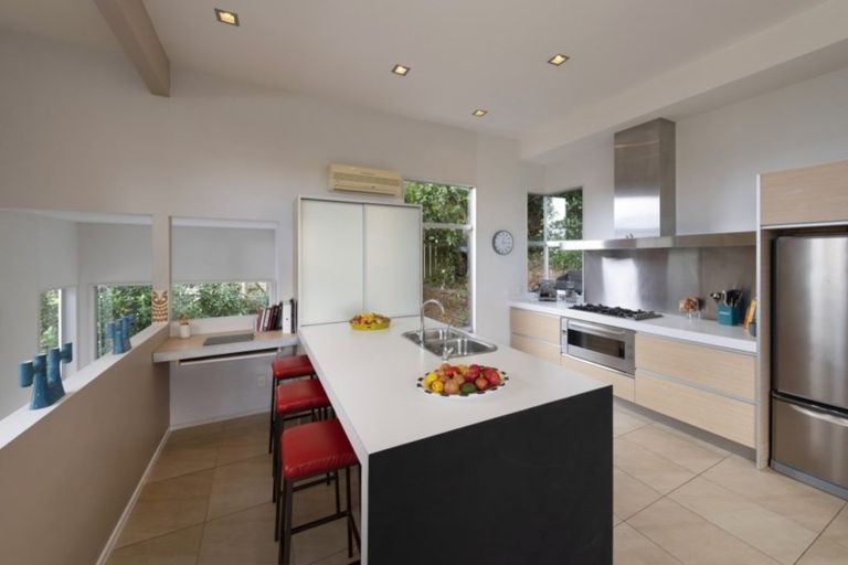 Photo of property in 153 Onslow Road, Khandallah, Wellington, 6035