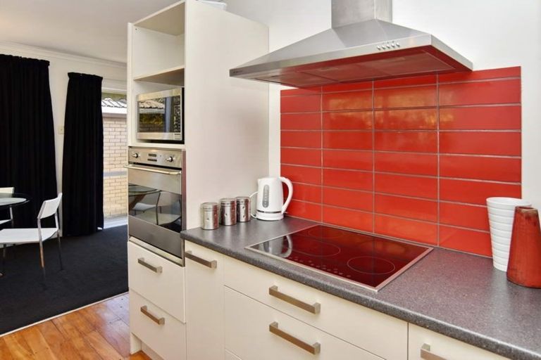 Photo of property in 735 Main North Road, Belfast, Christchurch, 8051