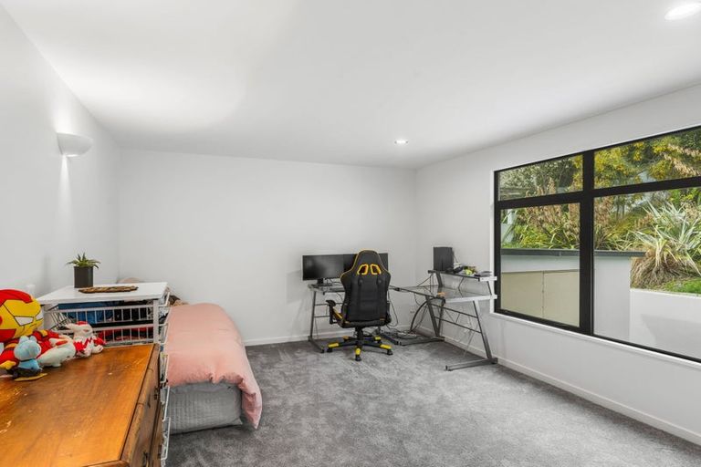 Photo of property in 35 Major Aitken Drive, Huntsbury, Christchurch, 8022