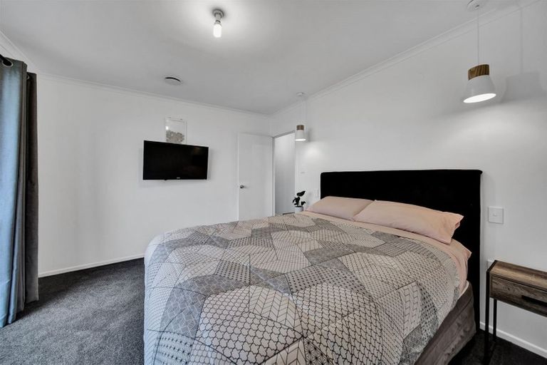 Photo of property in 216 Upland Road, Tarurutangi, New Plymouth, 4372