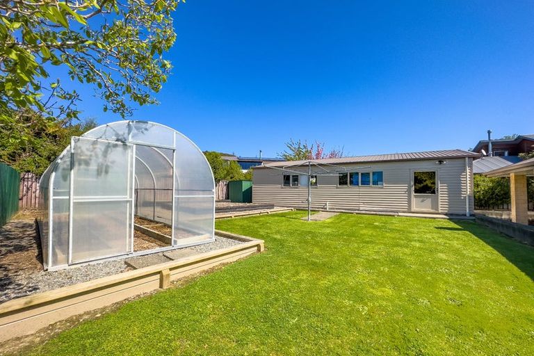 Photo of property in 254c Waikawa Road, Waikawa, Picton, 7220