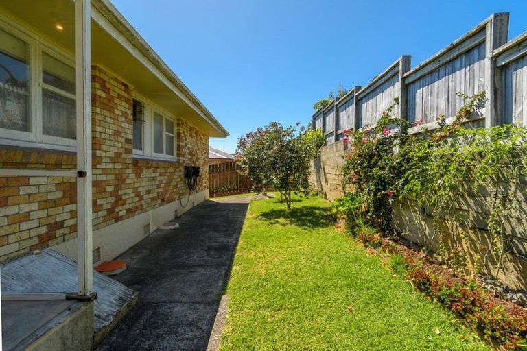 Photo of property in 52 Bureta Road, Otumoetai, Tauranga, 3110
