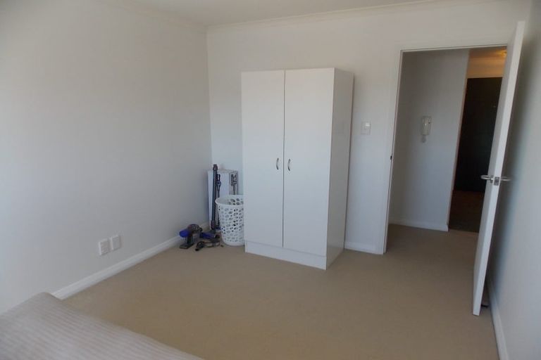 Photo of property in Monvie Apartments, 704/15 Holland Street, Te Aro, Wellington, 6011