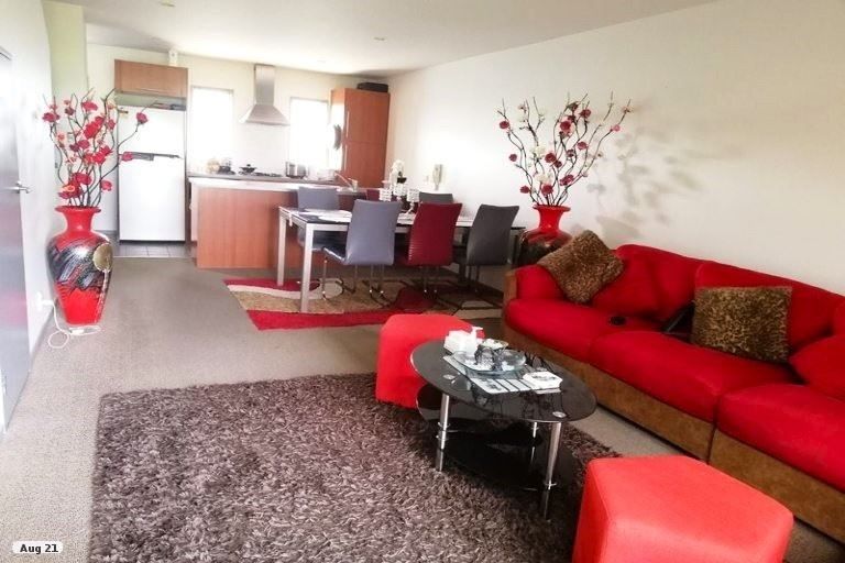 Photo of property in 40/42 Holly Street, Avondale, Auckland, 1026
