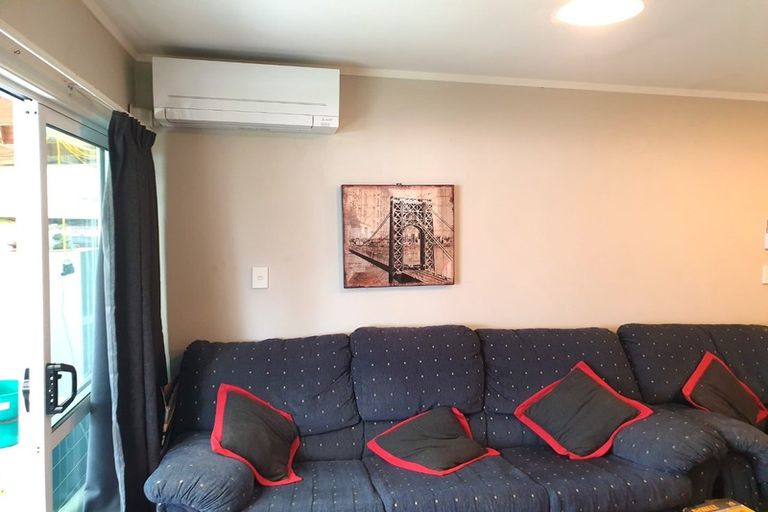 Photo of property in 21 Helena Road, Hillcrest, Hamilton, 3216