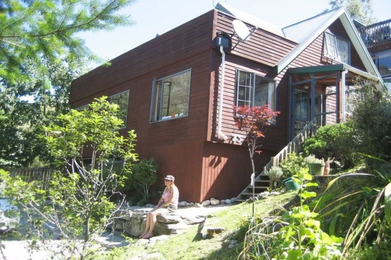 Photo of property in 12b Mcchesney Road, Arthurs Point, Queenstown, 9371