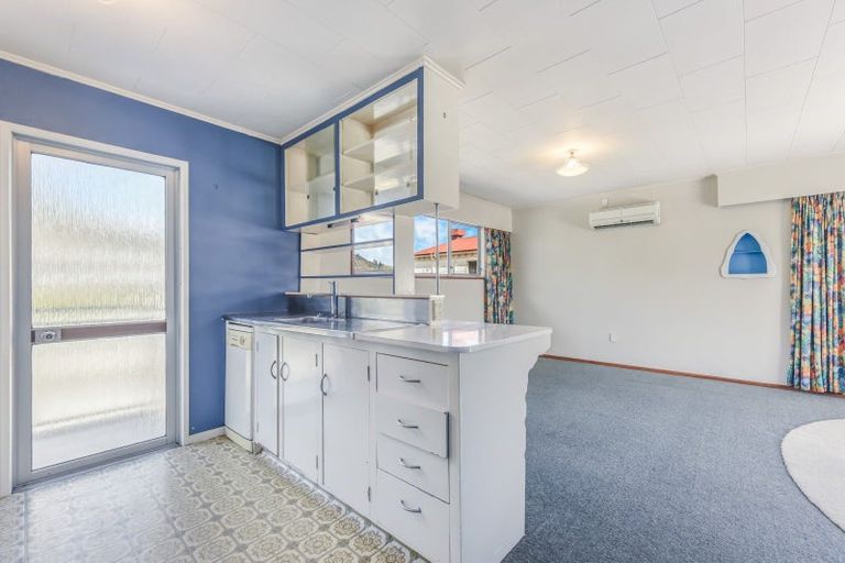 Photo of property in 3b Taranaki Street, Picton, 7220