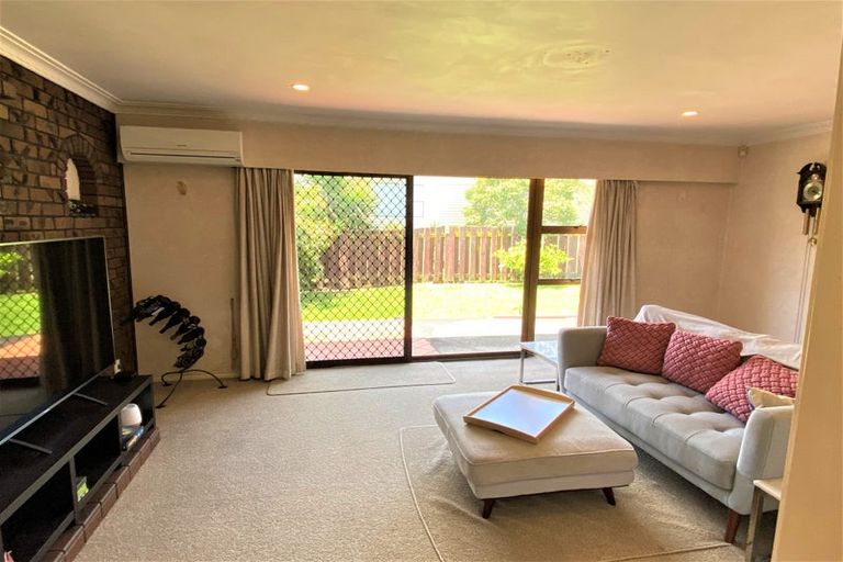 Photo of property in 29 Waimai Avenue, Weymouth, Auckland, 2103