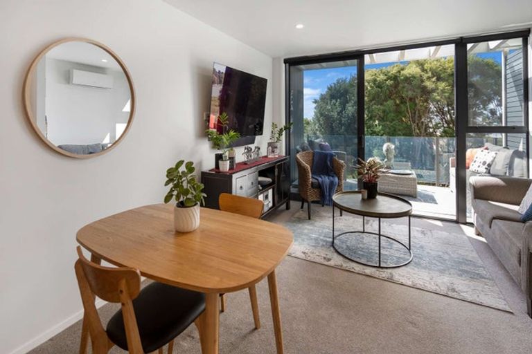 Photo of property in 4/29 Montgomery Road, Judea, Tauranga, 3110