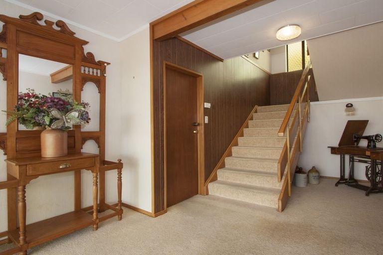 Photo of property in 10 Patterson Place, Waihi Beach, 3611