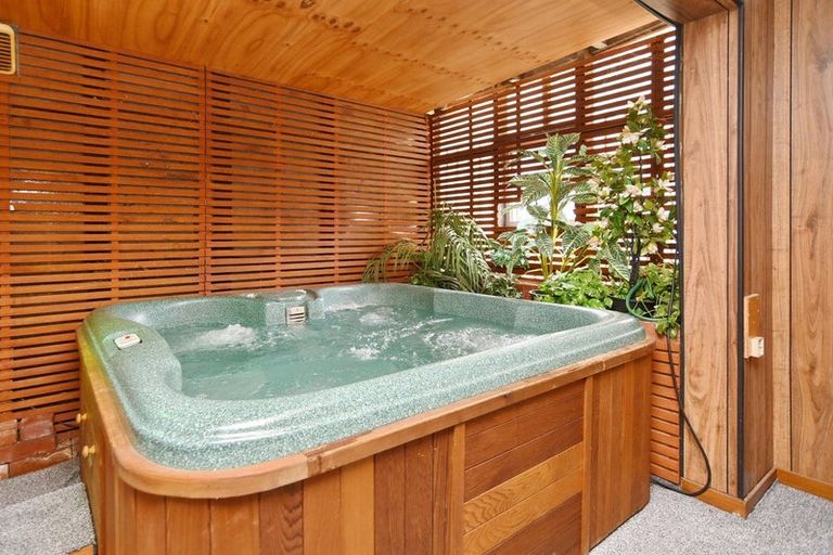 Photo of property in 26 Yellowstone Crescent, Burwood, Christchurch, 8083