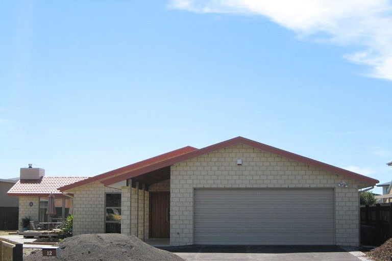 Photo of property in 12 Sandpiper Place, Waimairi Beach, Christchurch, 8083