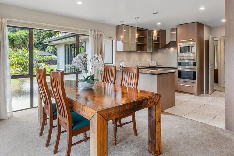 Photo of property in 13 Palm Grove, Te Kamo, Kamo, 0185