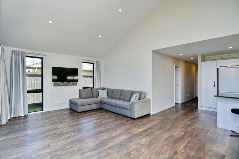 Photo of property in 170 Rangiora Woodend Road, Woodend, 7610