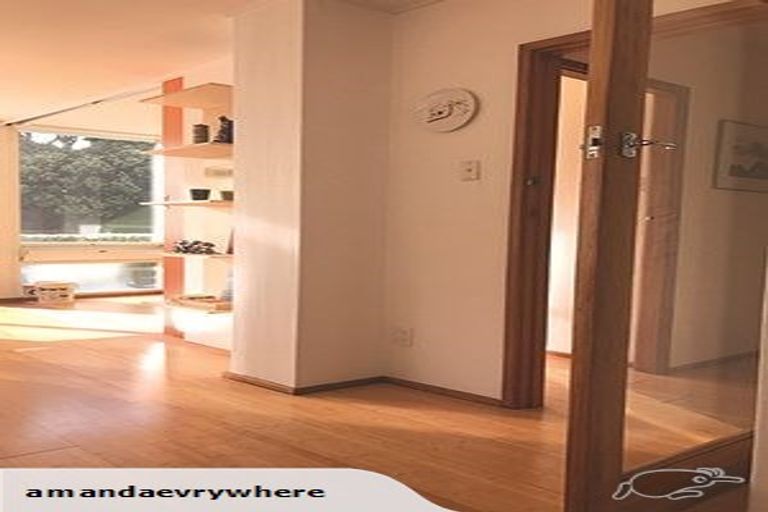 Photo of property in Embassy Court, 72 Brougham Street, Mount Victoria, Wellington, 6011