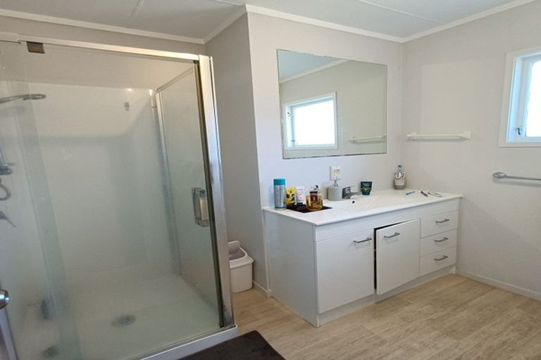 Photo of property in 1 Trounson Avenue, Clendon Park, Auckland, 2103