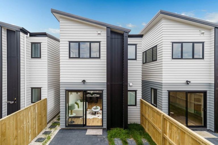 Photo of property in 21 Bei Road, Papakura, 2110