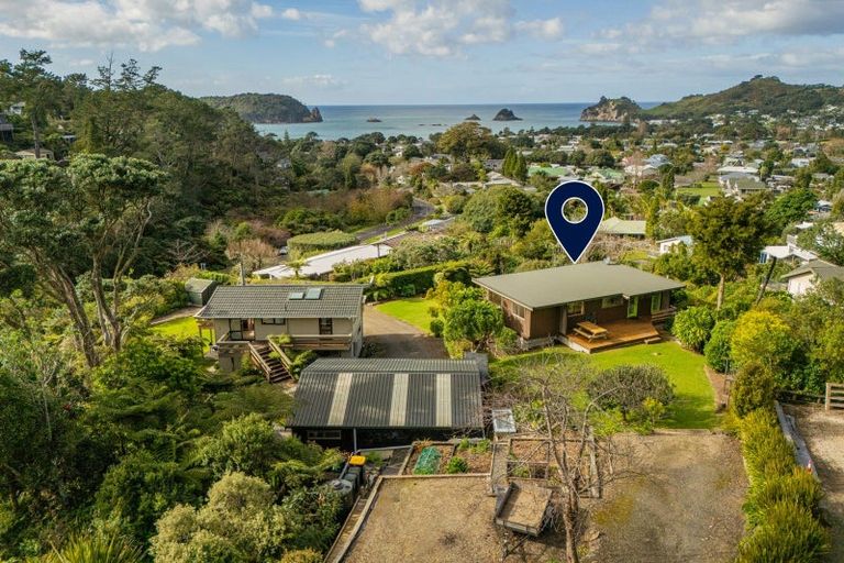 Photo of property in 3 Patricia Place, Hahei, Whitianga, 3591