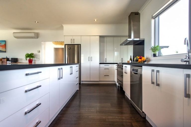 Photo of property in 2 Kapuka Lane, Redwood Valley, Richmond, 7081