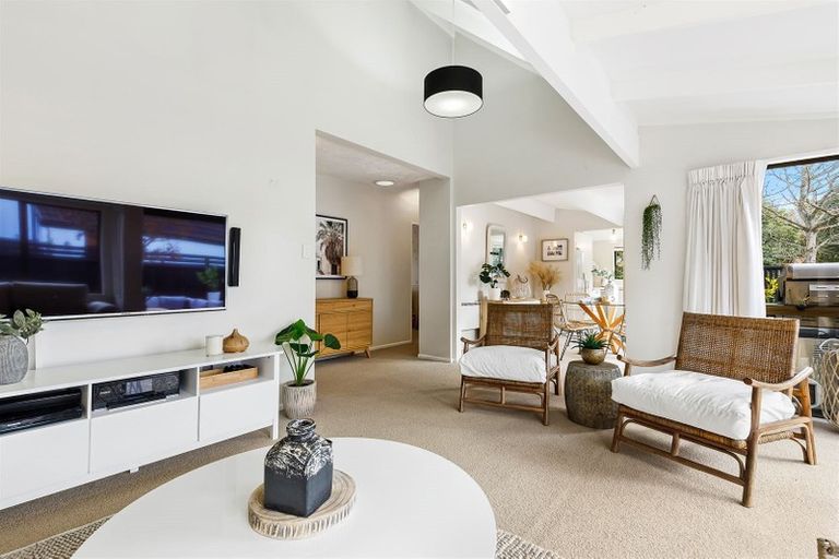 Photo of property in 9 Chatswood Place, Bishopdale, Christchurch, 8051