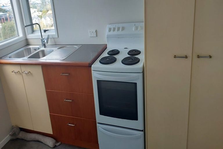 Photo of property in 12 Ruawai Road, Mount Wellington, Auckland, 1060