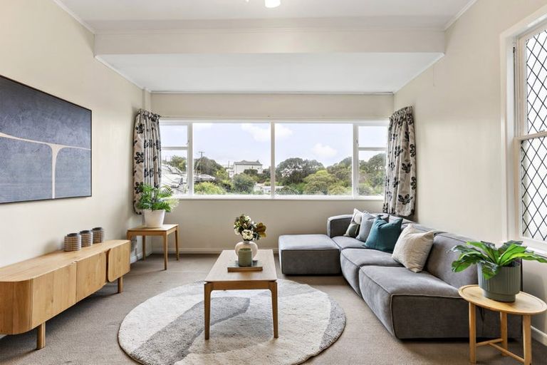 Photo of property in 95 Todman Street, Brooklyn, Wellington, 6021