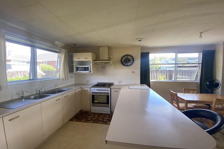 Photo of property in 5/39 Norcross Avenue, Henderson, Auckland, 0612