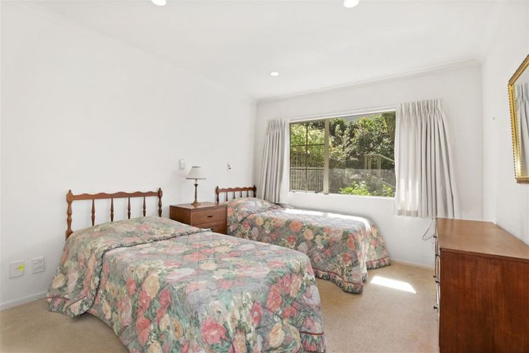 Photo of property in 19 Lakeridge Close, Rangatira Park, Taupo, 3330