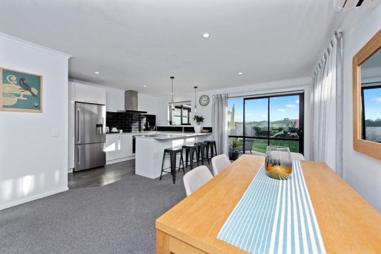 Photo of property in 205 Ballintoy Park Drive, Welcome Bay, Tauranga, 3175