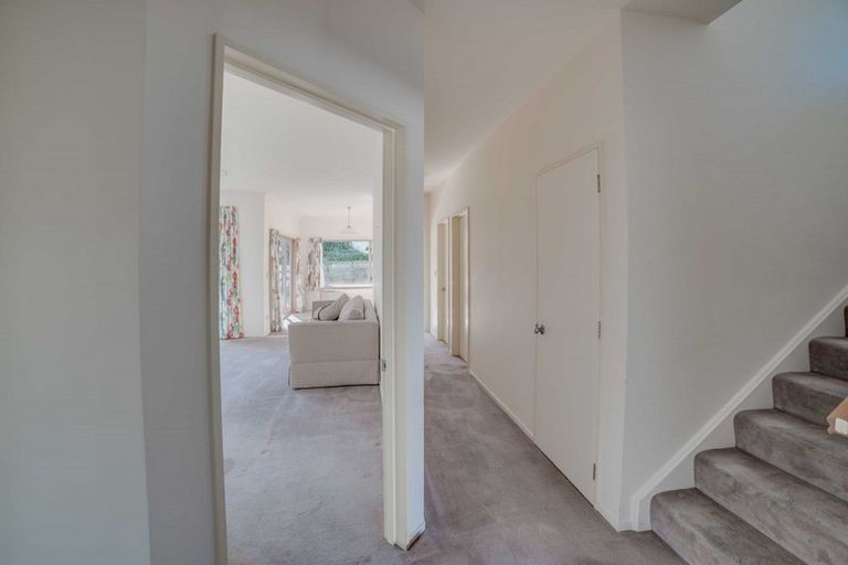 Photo of property in 6 Baker Grove, Wanaka, 9305