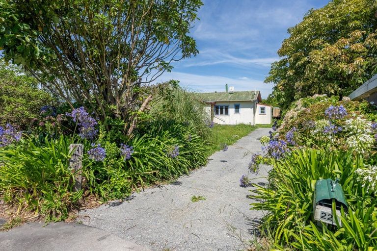 Photo of property in 229 Rangiuru Road, Otaki, 5512