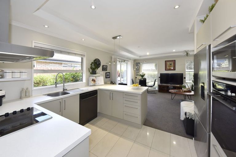 Photo of property in 4/198 Racecourse Road, Sockburn, Christchurch, 8042